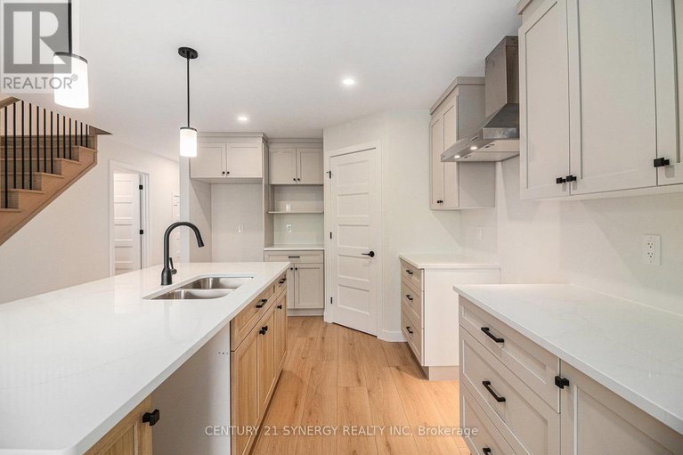 29431367/27-helen-street/north-stormont-finch-twp/north-stormont/ontario/K0A1R0_8