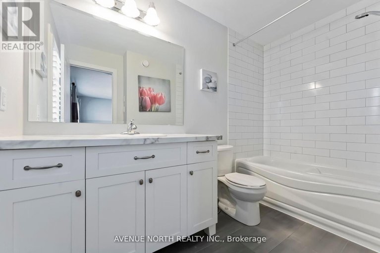 29629892/714-bunchberry-way/blossom-parkkemp-parkfindlay-creek/ottawa/ontario/K1T0J8_20