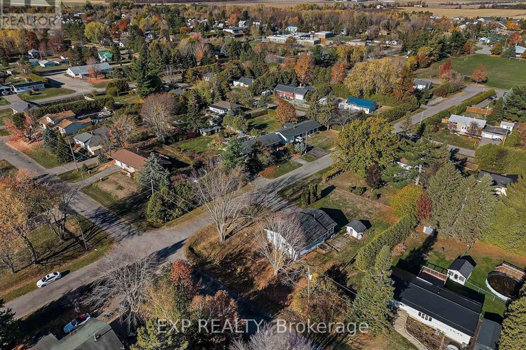 29065141/3297-wayne-street/osgoode/ottawa/ontario/K0A2W0_18