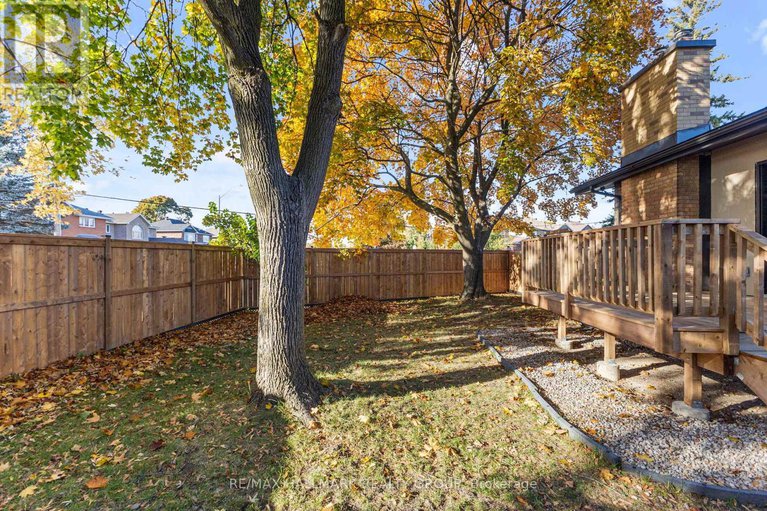 29102044/2186-lenester-avenue/mckellar-heightsglabar-park/ottawa/ontario/K2A1L4_35