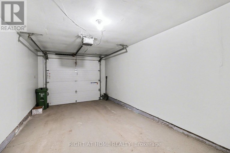 29682834/29-26-wrenwood-crescent/centrepointe/ottawa/ontario/K2G5V5_33