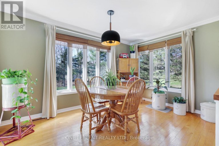 29671012/1267-randboro-crescent/navan/ottawa/ontario/K4B1K7_29