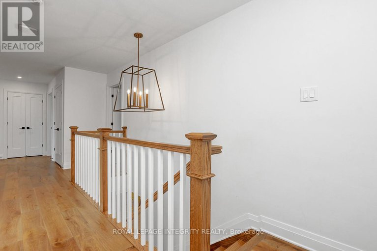 28778492/275-ginebik-way/blossom-parkkemp-parkfindlay-creek/ottawa/ontario/K1X0H5_25