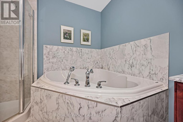 29452276/509-320-mcleod-street/ottawa-centre/ottawa/ontario/K2P1A3_21