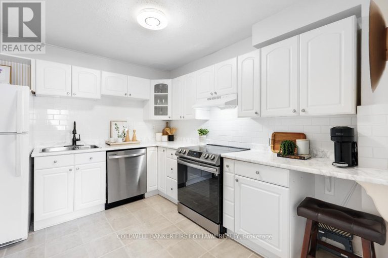 29487328/2682b-moncton-road/queensway-terrace-north/ottawa/ontario/K2B7W1_15