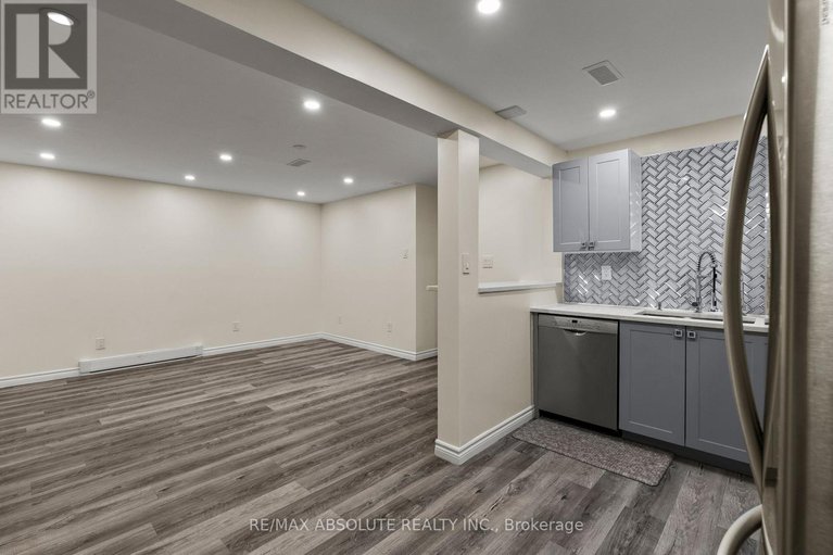 28975181/6-howard-court/hearts-desire/ottawa/ontario/K2J3Z8_34