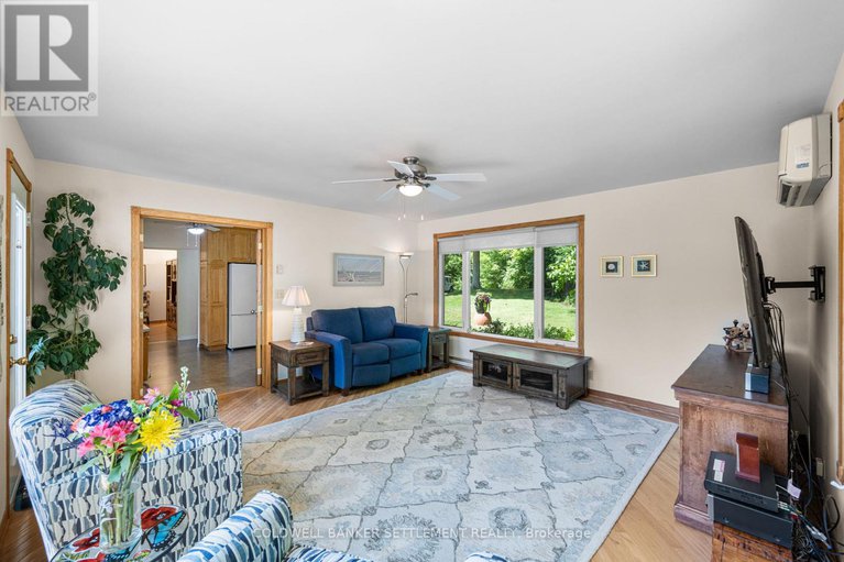 28888637/111-loon-drive/drummondnorth-elmsley-north-elmsley-twp/drummondnorth-elmsley/ontario/K7H0E2_16