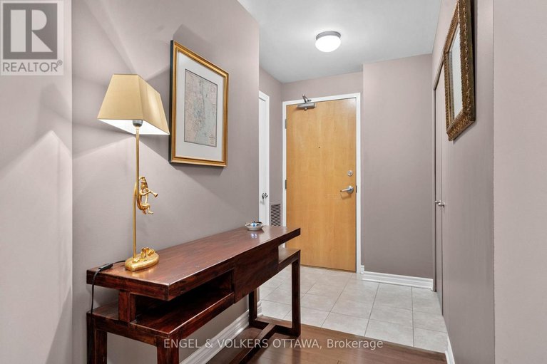 28843086/105-205-bolton-street/lower-townbyward-market/ottawa/ontario/K1N1K7_6