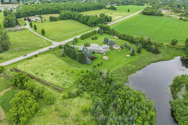 28599636/2124-cty-rd-18-road-s/north-grenville-twp-kemptville-south/north-grenville/ontario/K0G1J0_46