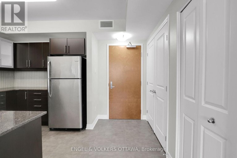 28708366/202-195-besserer-street/sandy-hill/ottawa/ontario/K1N0B6_6
