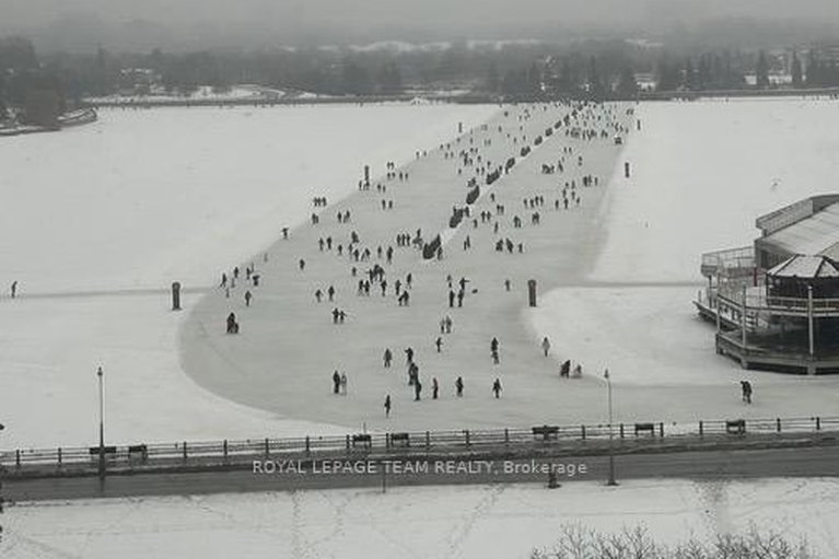 29298213/906-805-carling-avenue/west-centre-town/ottawa/ontario/K1S5W9_43