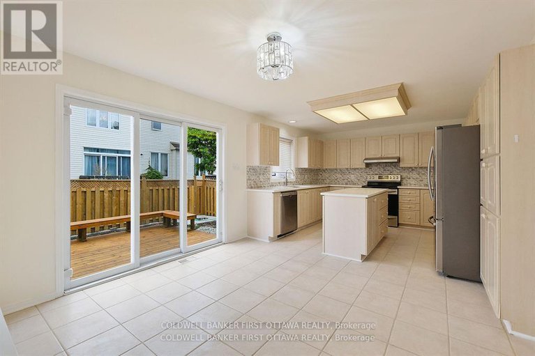 28737270/107-columbia-avenue/hunt-club/ottawa/ontario/K1V1Z3_7