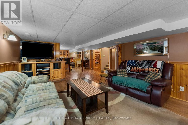 29353089/39-condie-street/smiths-falls/smiths-falls/ontario/K7A2T3_23