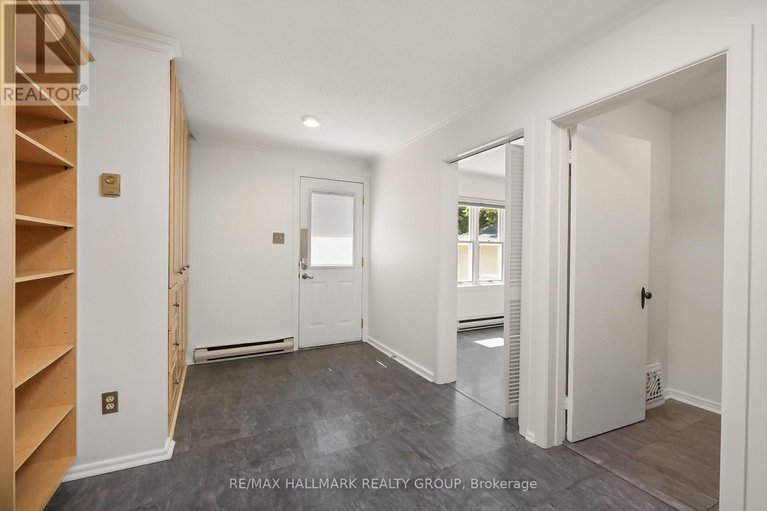 28776186/82-laurentian-place/civic-hospital/ottawa/ontario/K1Y4E2_17