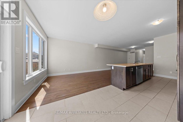 28721541/102-hurdis-way/carleton-place/carleton-place/ontario/K7C0L5_14