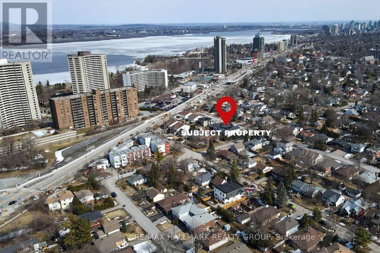 29540053/250-richardson-avenue/woodroffe/ottawa/ontario/K2B5G6_2