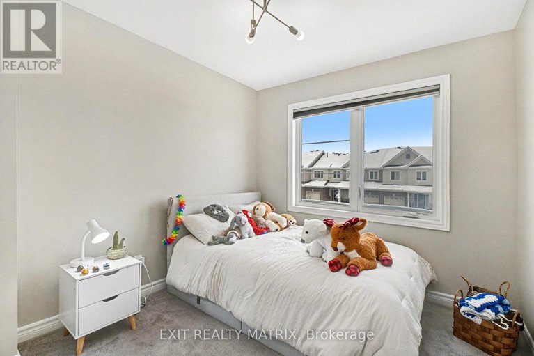 29193786/211-mountain-sorrel-way/avalon-west/ottawa/ontario/K4A0T6_16