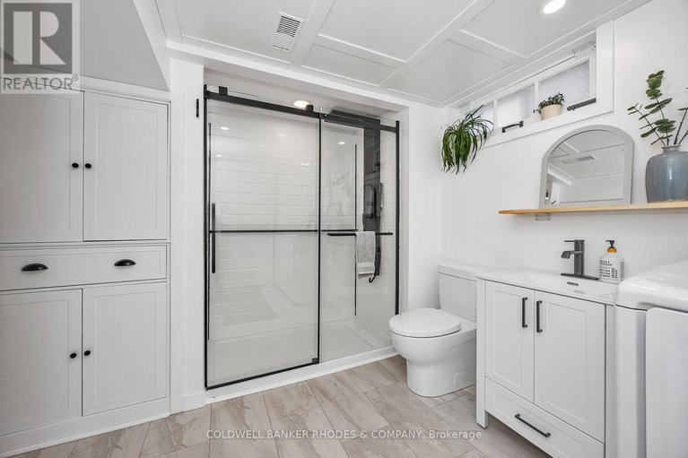28930348/353-spartan-avenue/overbrookcastle-heights/ottawa/ontario/K1K1J6_29
