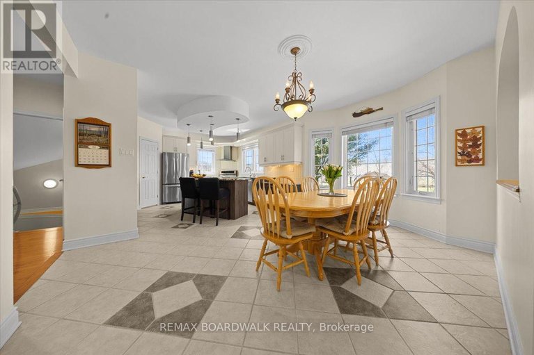 29641184/1210-barnett-drive/cumberland-village/ottawa/ontario/K4C1C7_8