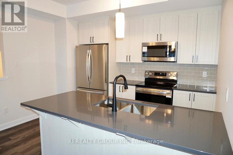 29048684/634-corporal-private/blossom-parkkemp-parkfindlay-creek/ottawa/ontario/K1X0M7_7