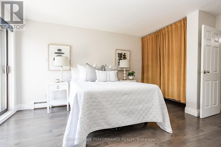 28358632/233-mart-circle/manor-park/ottawa/ontario/K1K4K2_28