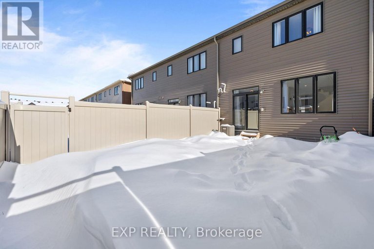 29361878/116-maynooth-court/half-moon-bay/ottawa/ontario/K2J6Y4_27