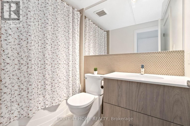 29386107/305-22-perkins-street/west-centre-town/ottawa/ontario/K1R7G5_17