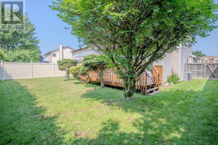 28627502/612-chenier-way/fallingbrookpineridge/ottawa/ontario/K4A1R1_44