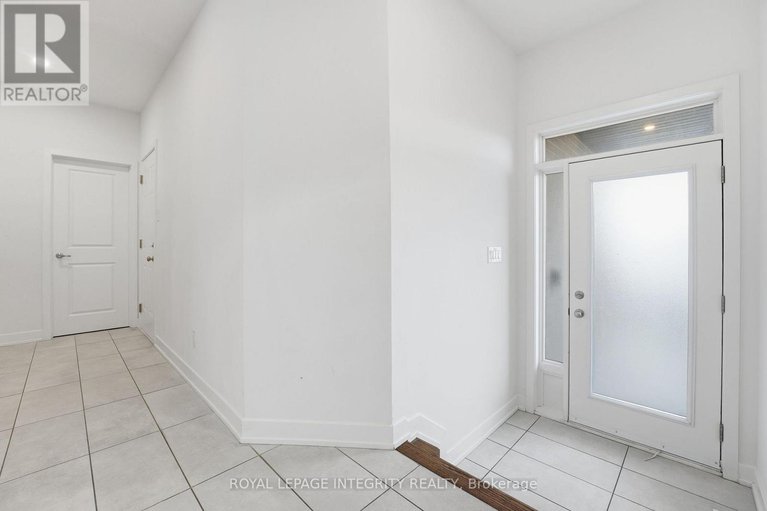 29145245/352-monticello-avenue/emerald-meadowstrailwest/ottawa/ontario/K2S2S5_6