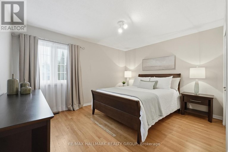 29593387/1144-ambercrest-street/carson-grove/ottawa/ontario/K1J1A9_28