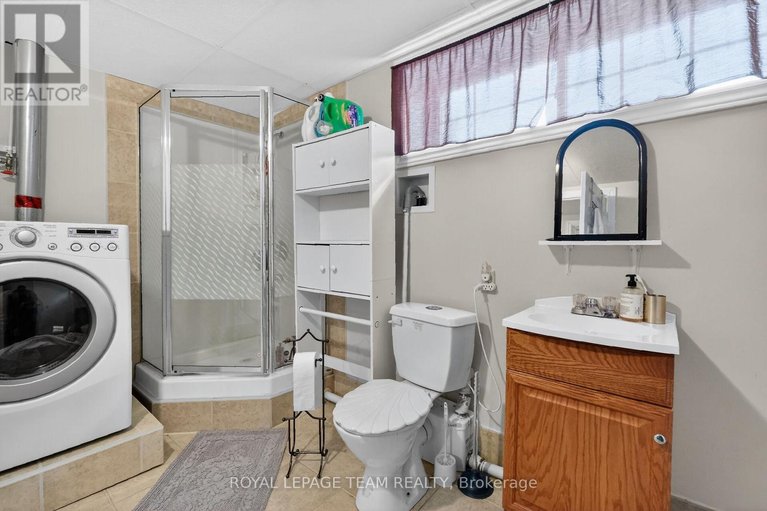 29437879/955-lacroix-road/clarencerockland-twp/clarence-rockland/ontario/K0A2A0_37