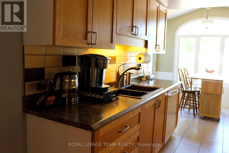 28754448/19-locheland-crescent/barrhaven-east/ottawa/ontario/K2G6H2_13