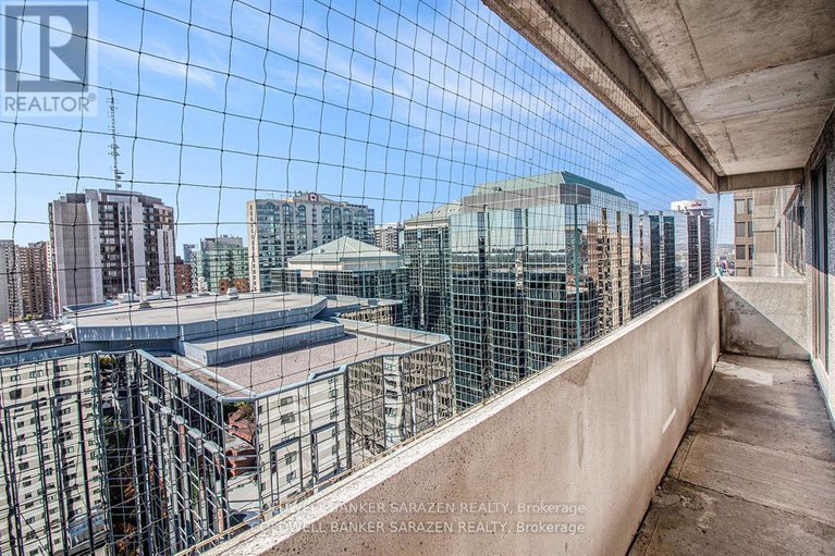 29104813/2307-199-kent-street/ottawa-centre/ottawa/ontario/K2P2K8_17