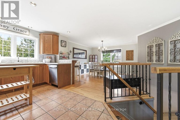 29617709/5195-mcdonalds-corners-road/lanark-highlands-dalhousie-twp/lanark-highlands/ontario/K0G1M0_11