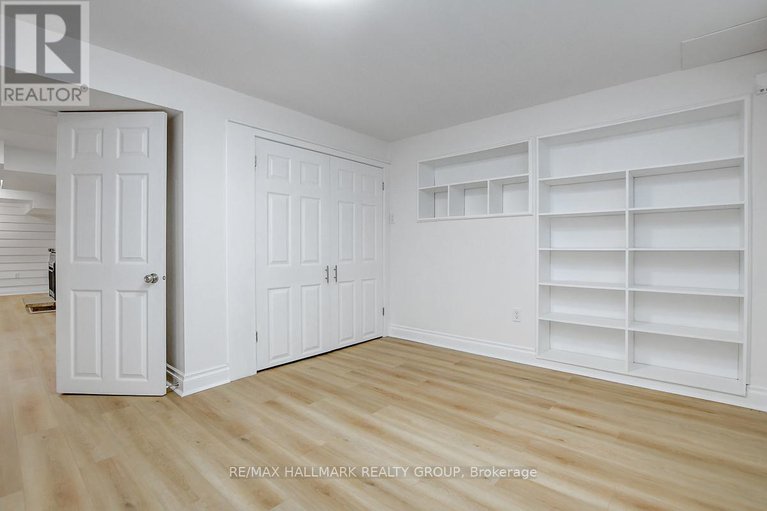 29145241/13-dunham-street/cardinal-heights/ottawa/ontario/K1J7L5_28