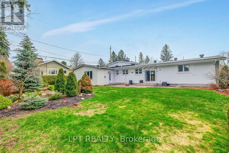 28230942/169-roger-road/faircrest-heights/ottawa/ontario/K1H5C7_44
