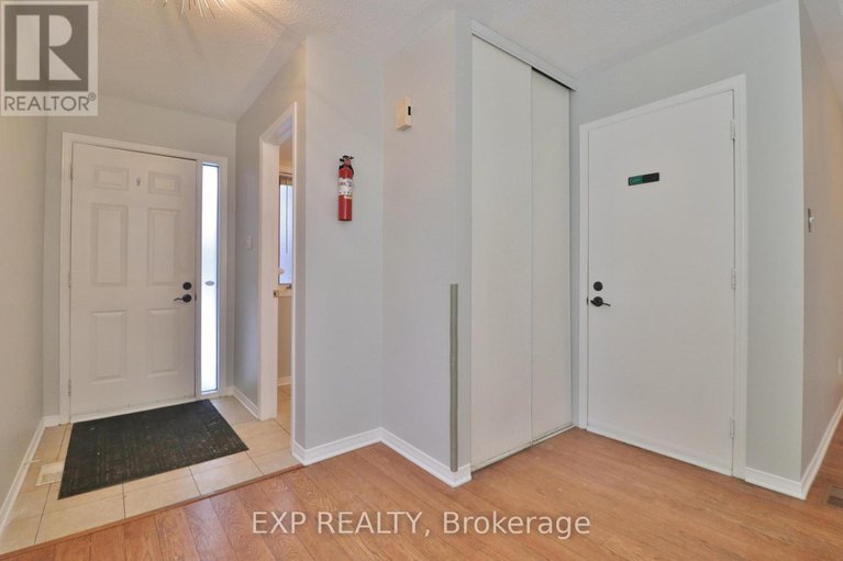 29113722/2127-lauzon-street/fallingbrookgardenway-south/ottawa/ontario/K4A3K7_7