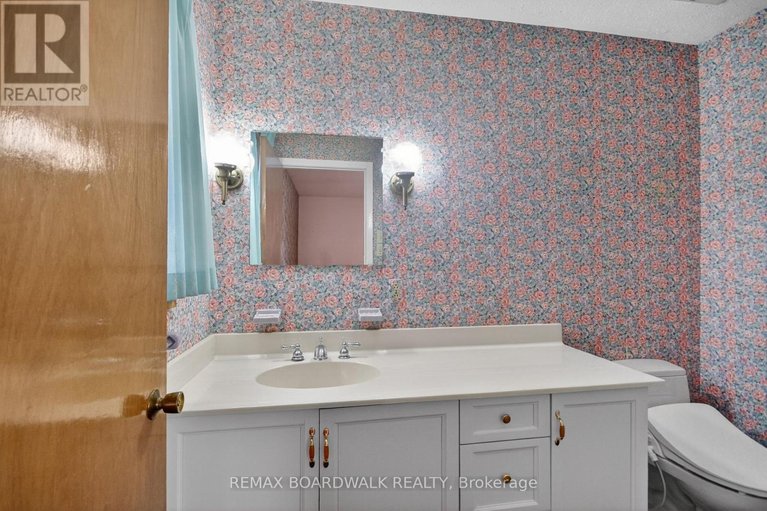 29666453/103-christopher-hamilton-street/richmond/ottawa/ontario/K0A2Z0_23