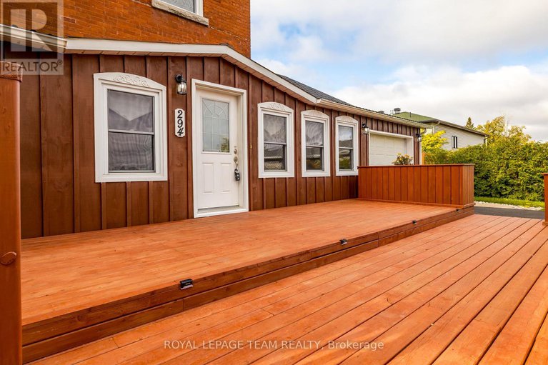 28894849/294-dumbrille-street/kemptville/north-grenville/ontario/K0G1J0_4