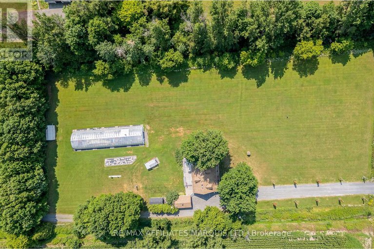 28697115/273-st-pierre-road/russell-twp/russell/ontario/K0A3H0_44