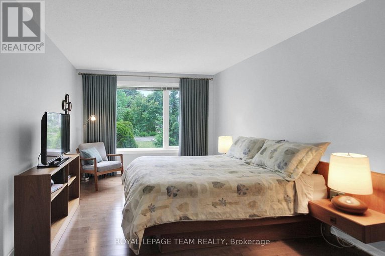 28525664/20-grand-cedar-court/stittsville-central/ottawa/ontario/K2S1C8_18