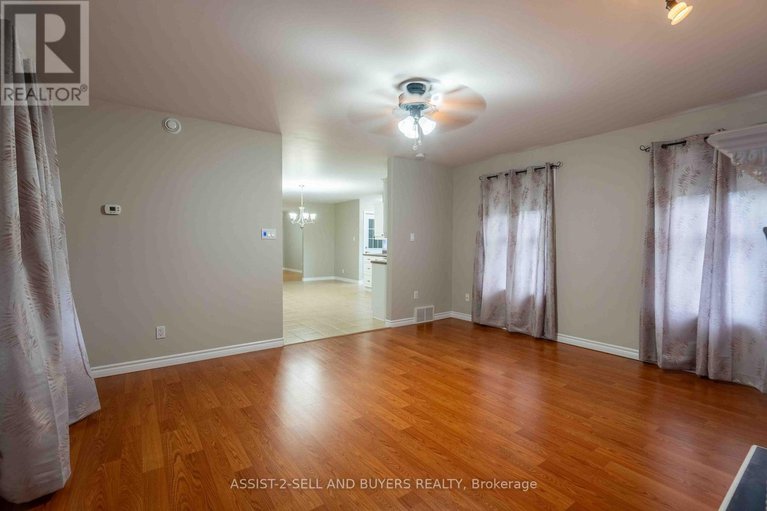 28395407/18267-samuel-drive-s/south-glengarry-charlottenburgh-twp/south-glengarry/ontario/K6H7J1_31