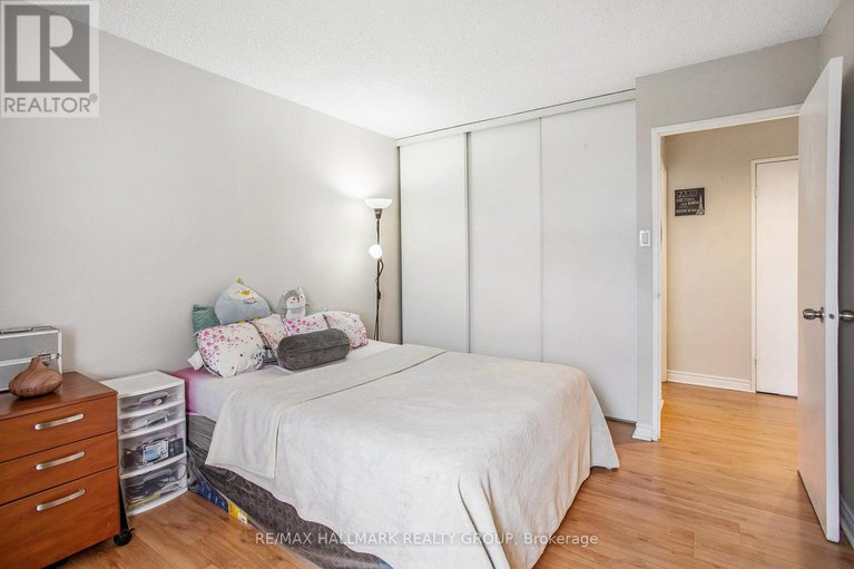 28465555/1508-2000-jasmine-crescent/beacon-hill-south/ottawa/ontario/K1J8K4_14