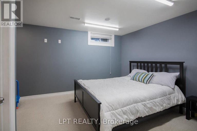 29600481/7-fable-street/pheasant-run/ottawa/ontario/K2J2C9_28