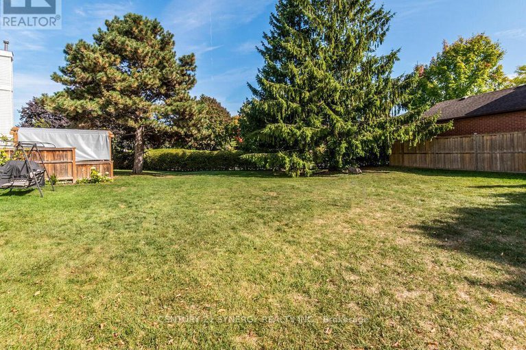 29276976/94-bujold-court/katimavik/ottawa/ontario/K2L3N7_31