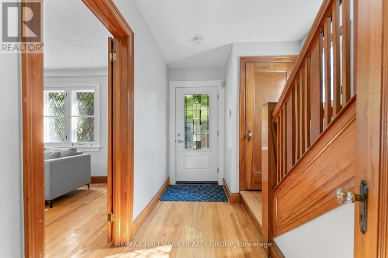 29110534/242-harmer-avenue-s/civic-hospital/ottawa/ontario/K1Y0V6_2