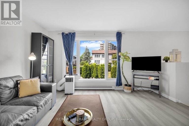 28720847/c-19-banner-road/sheahan-estatestrend-village/ottawa/ontario/K2H8T3_13