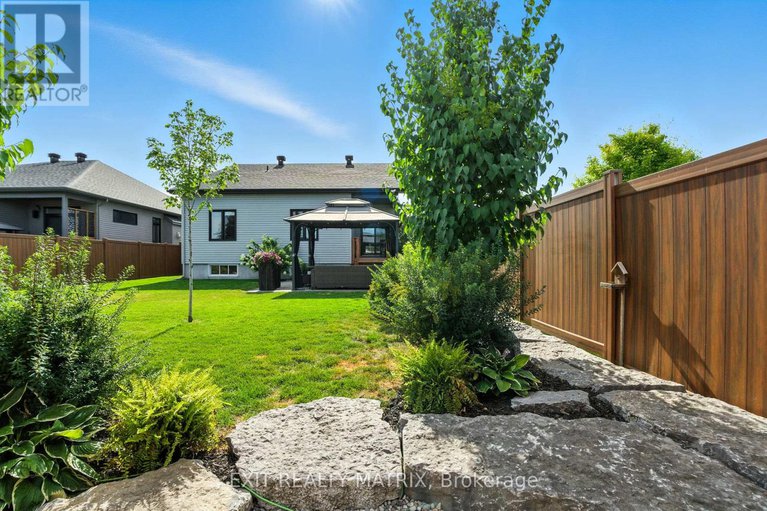 29041335/56-nancy-street/embrun/russell/ontario/K0A1W0_18