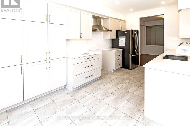 29078979/622-cordelette-circle/mer-bleuebradley-estatesanderson-park/ottawa/ontario/K1W0P6_14