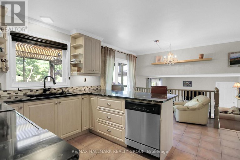 28543028/6942-gallagher-road/rideau-twp-s-of-reg-rd-6-w-of-mccordick-rd/ottawa/ontario/K0A2T0_24